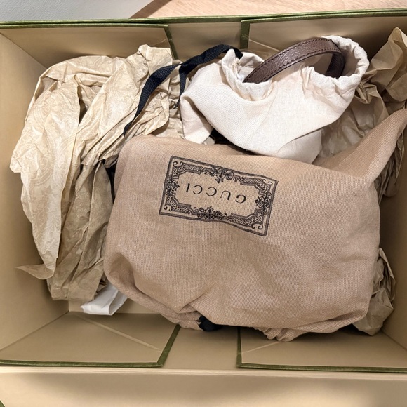 Gucci Beige and Brown Mini Bag with Red and Green Stripe - Picture 2 of 15